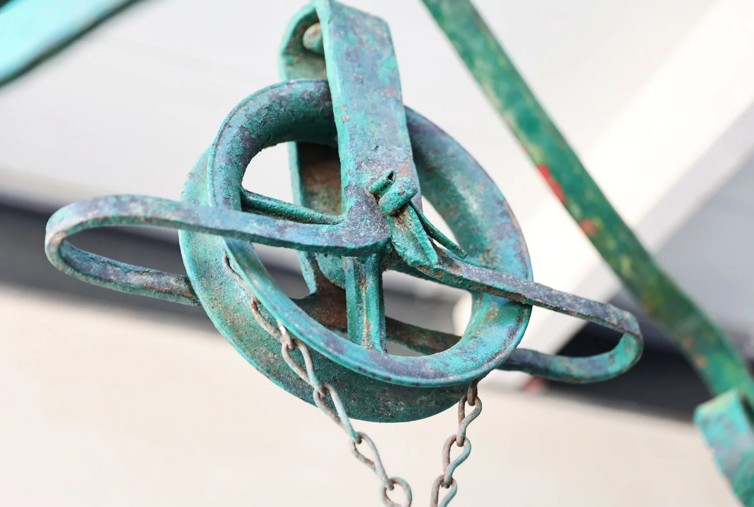 alte wasserbrunnen von französischer kalkstein