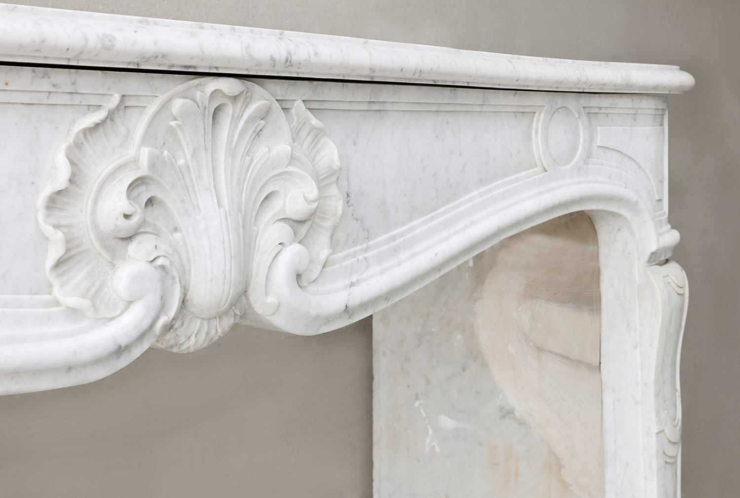 Louis XV style chimney