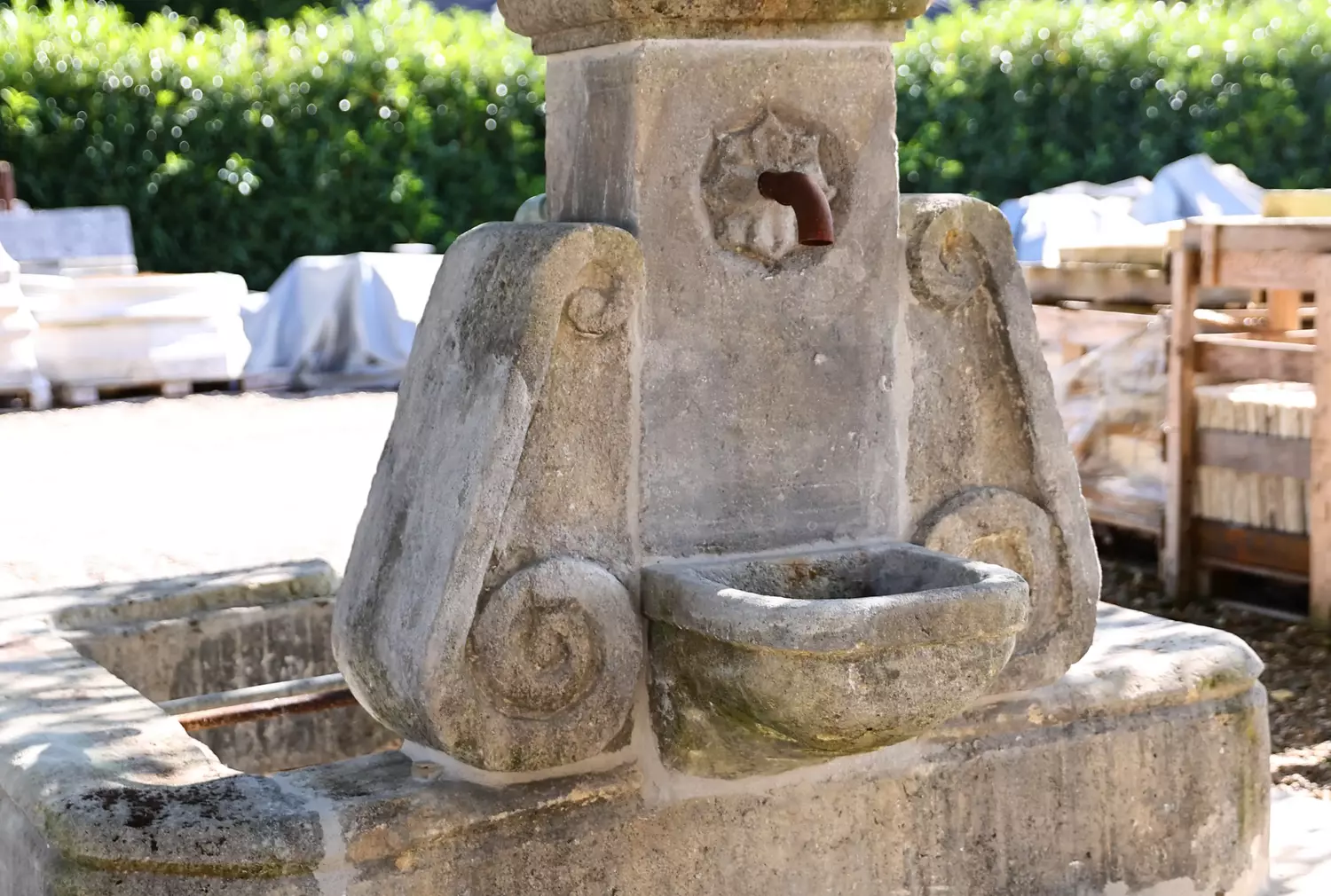 brunnen von kalkstein