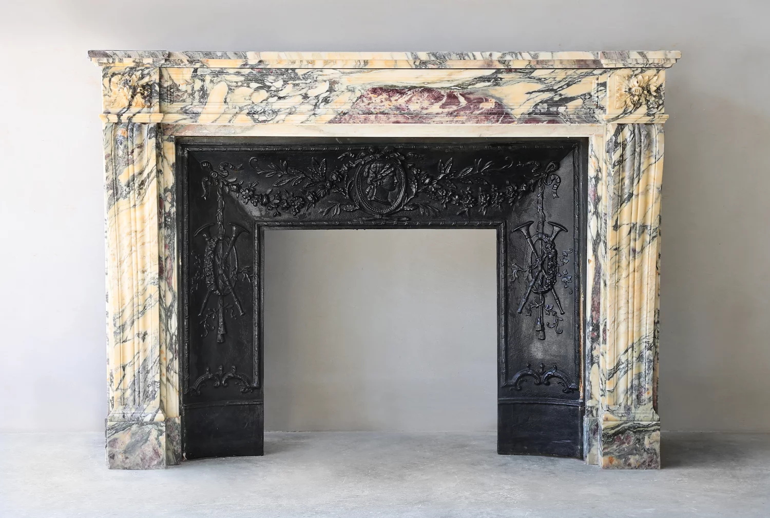 antiker marmor kamin