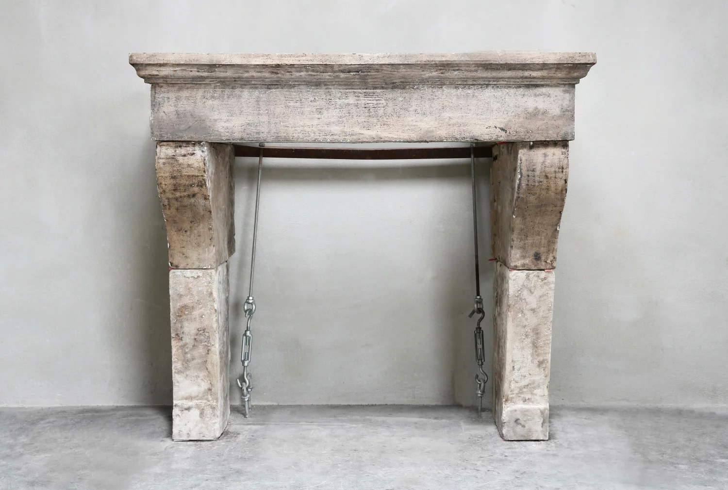 antike franzosische kalkstein kamin