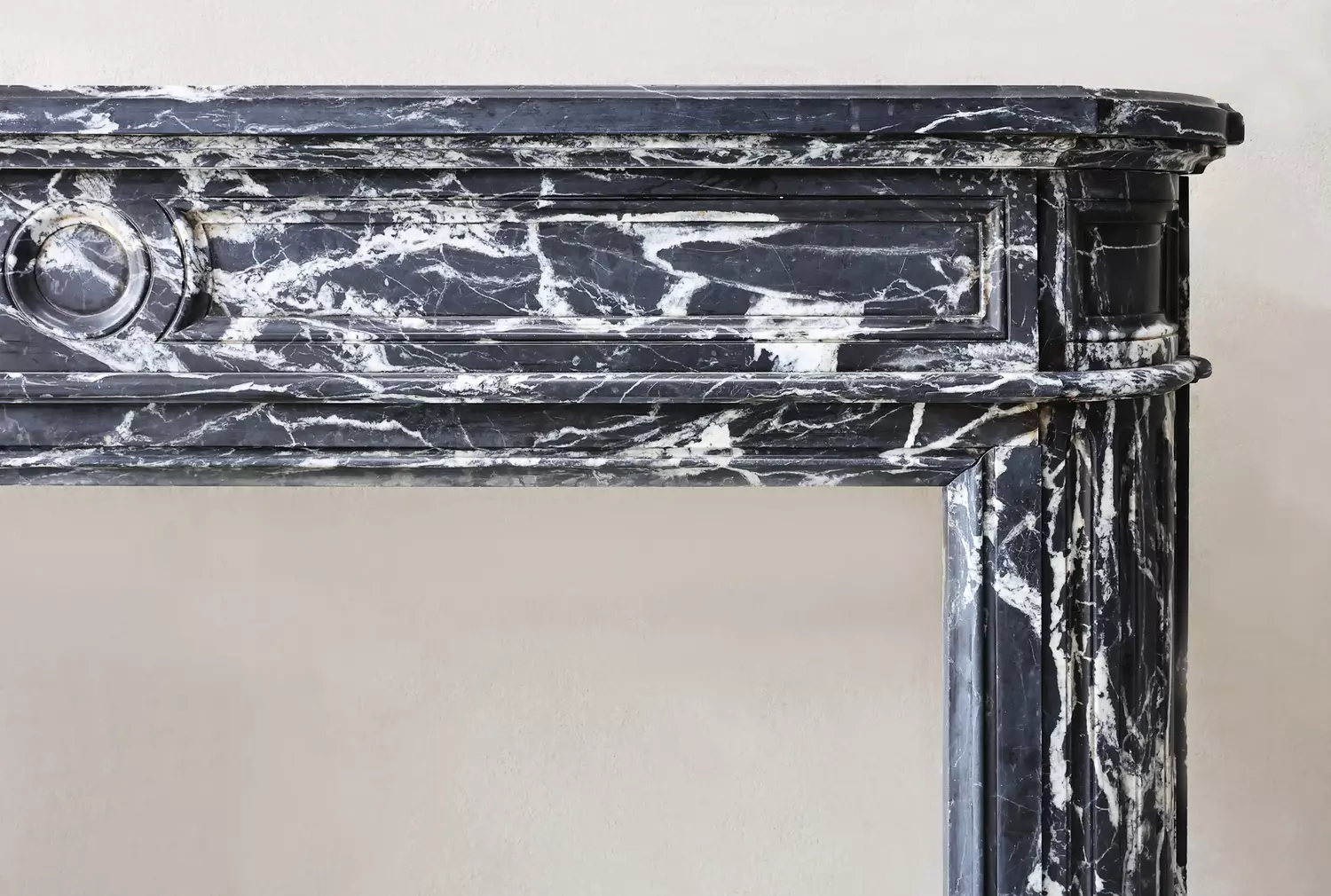 Louis XVI stil kamin