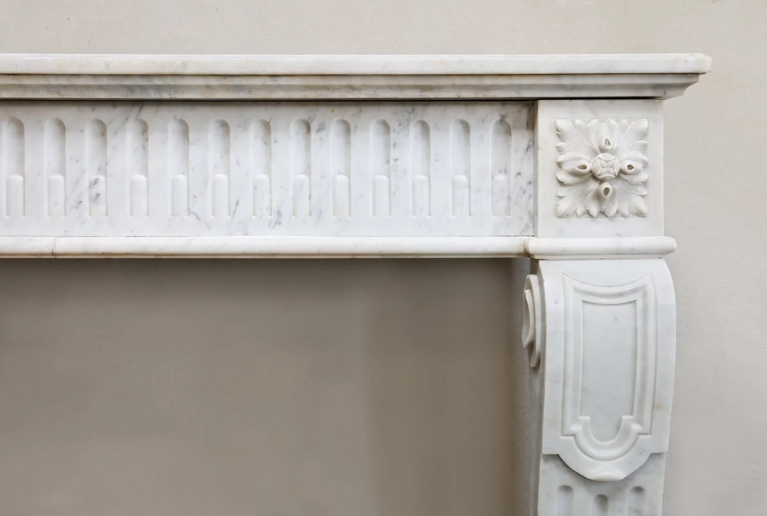 Louis XVI stil kaminmaske