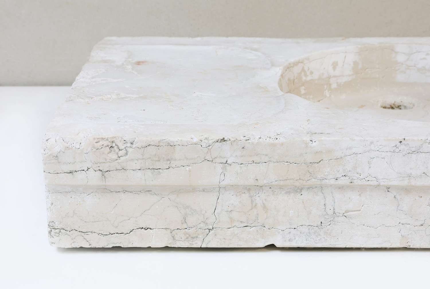 burgundischer steinen spüle