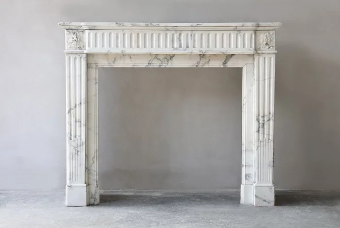 antiker Marmor Kamin