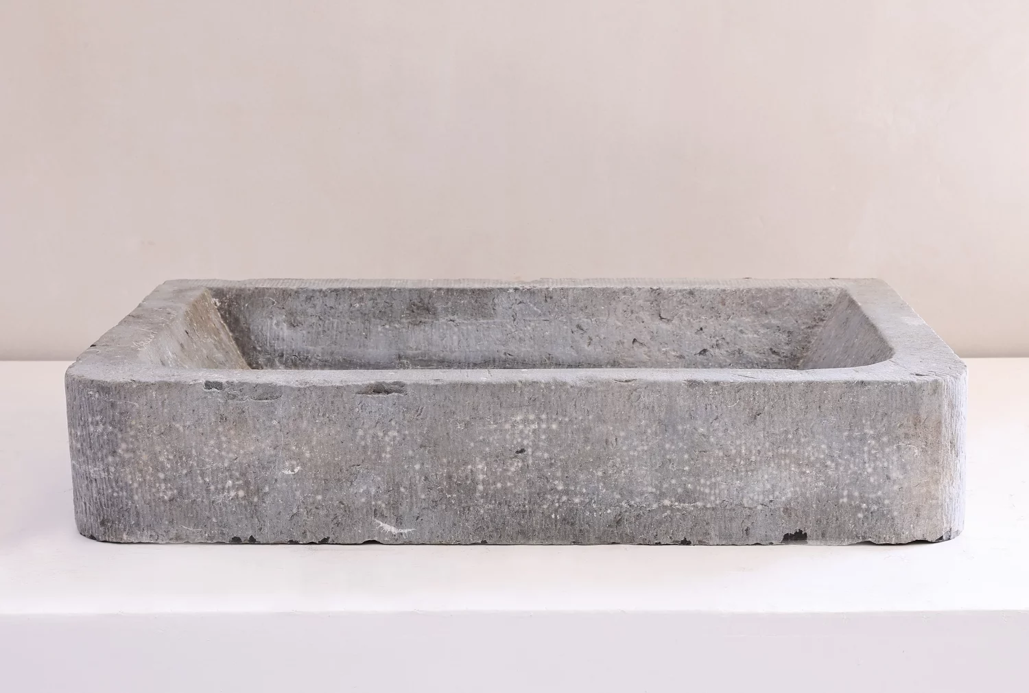 antiker waschbecken