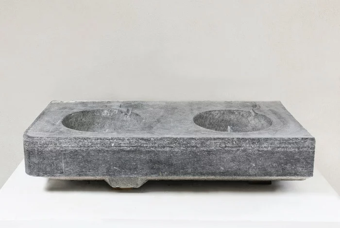 antikes waschbecken