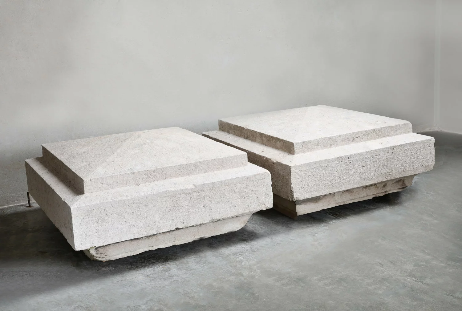 19. jahrhundert pedestals