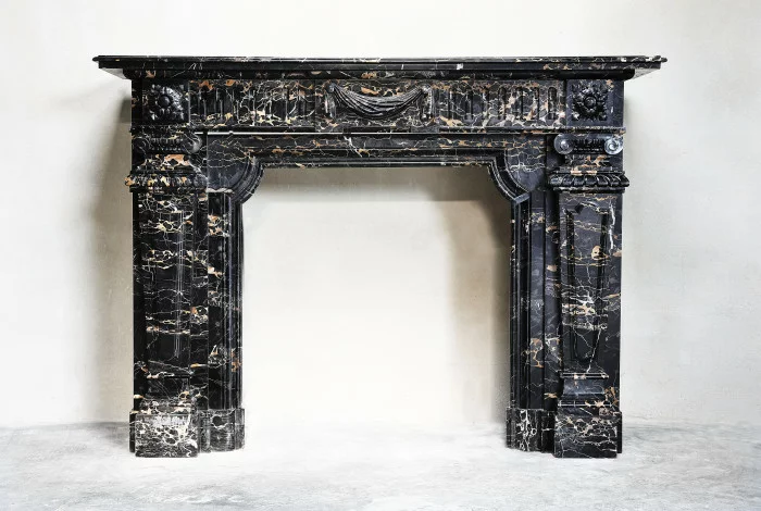 Antiker marmor kaminmaske