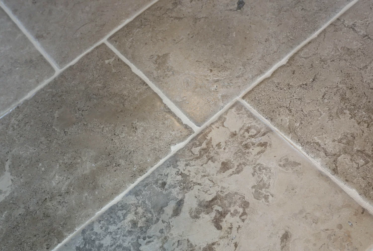 burgunder täler von kalkstein