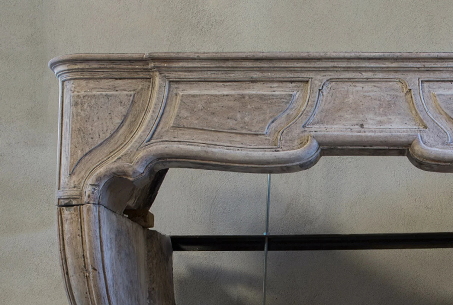 Sehr schöner antiker Kamin