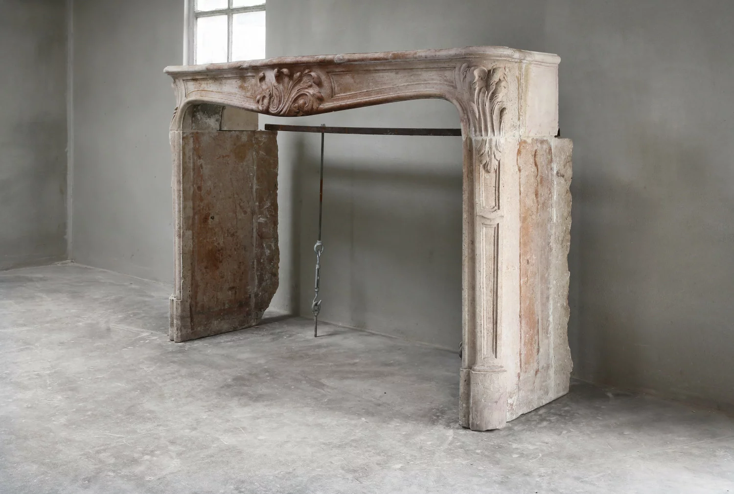 antike kamin in stil von Louis XV