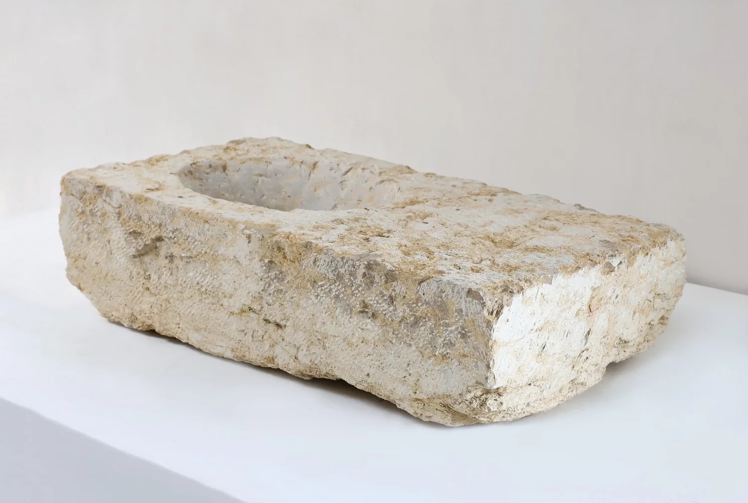 alte französischer kalkstein waschbecken