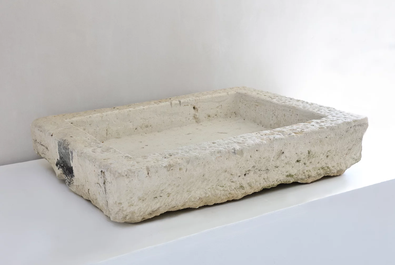 alte spüle von Französischer kalkstein