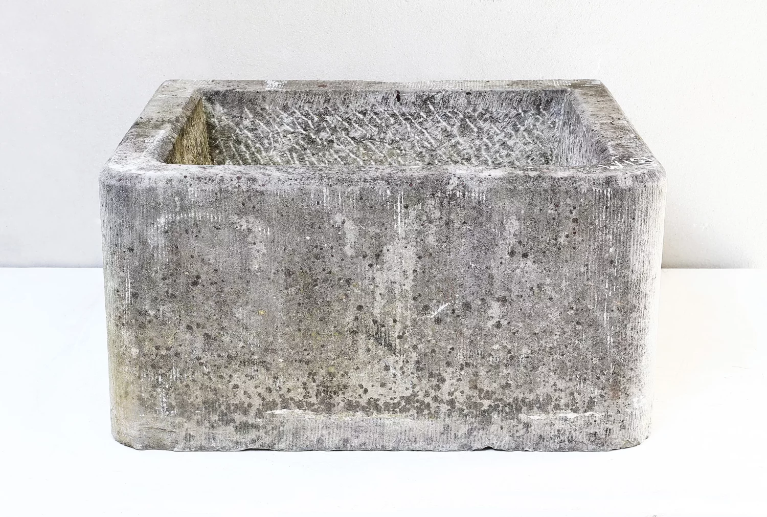 antiker waschbecken